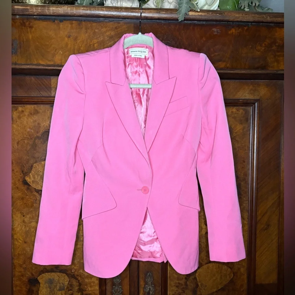 Alexander McQueen- Vibrant Pink Wool Blazer. Size 38 or US 2